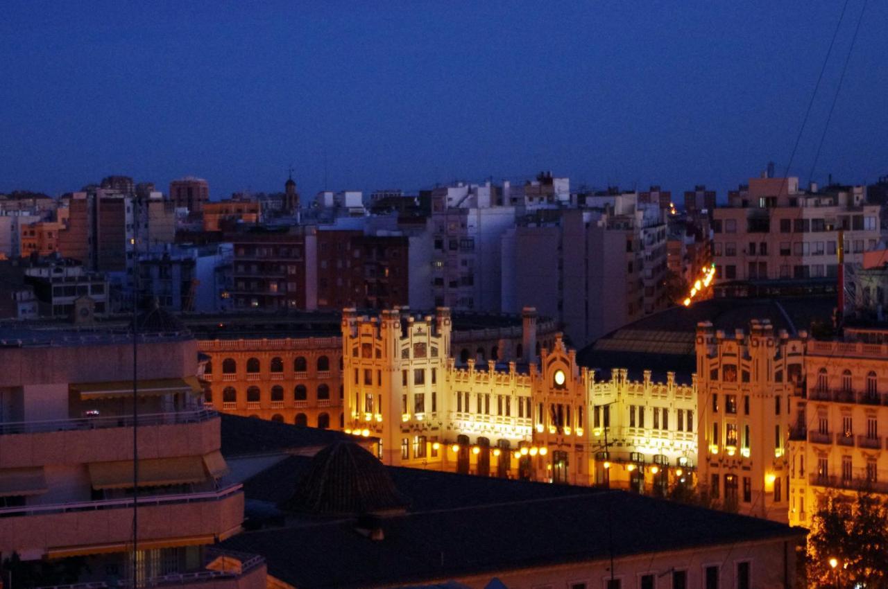 Vivaldi Penthouse Ayuntamiento Apartment Valencia Exterior photo